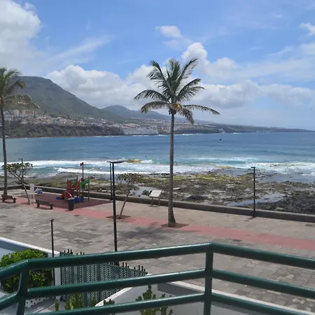 With An Ocean View Lejlighed