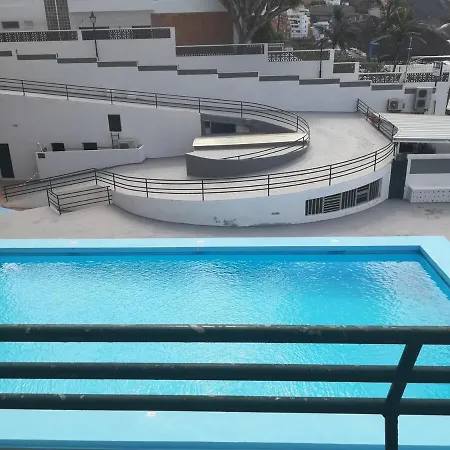 With An Ocean View Apartman