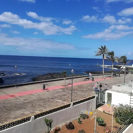 Apartman With An Ocean View