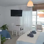 With An Ocean View Apartmán
