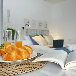 With An Ocean View Apartmán *